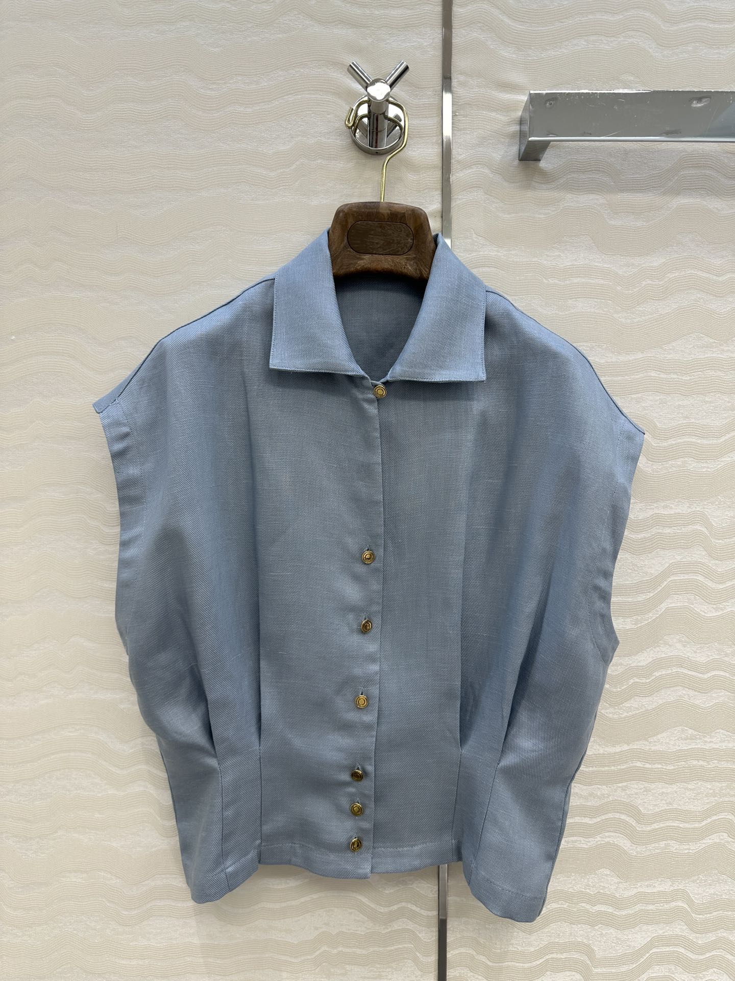 独家首发！高端原单品质❤️LP高智感穿搭！南法风情氛围感优雅落肩袖衬衫！进口亚麻面料质感轻盈舒适。气质小