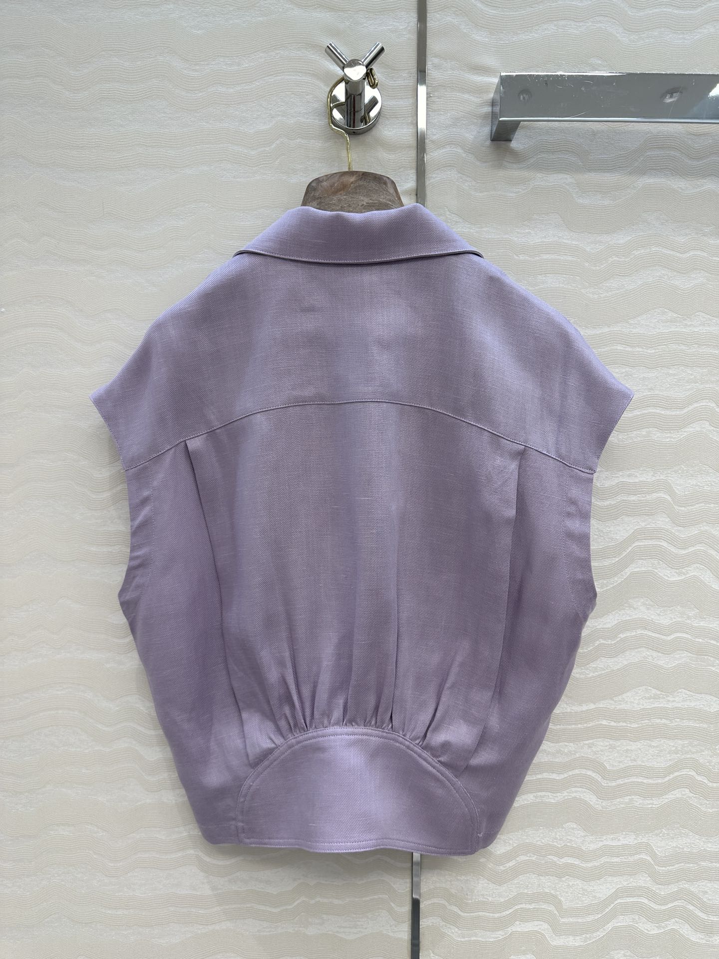 独家首发！高端原单品质❤️LP高智感穿搭！南法风情氛围感优雅落肩袖衬衫！进口亚麻面料质感轻盈舒适。气质小