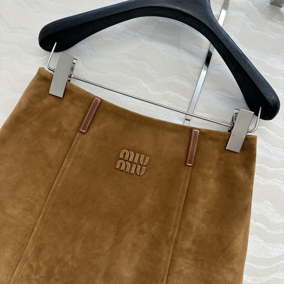 独家首发❤️高端品质控必入！miu系少女可露丽风🤎张元英同款🤎独家定制麂皮绒面工艺🤞知识分子复古棕色系麂