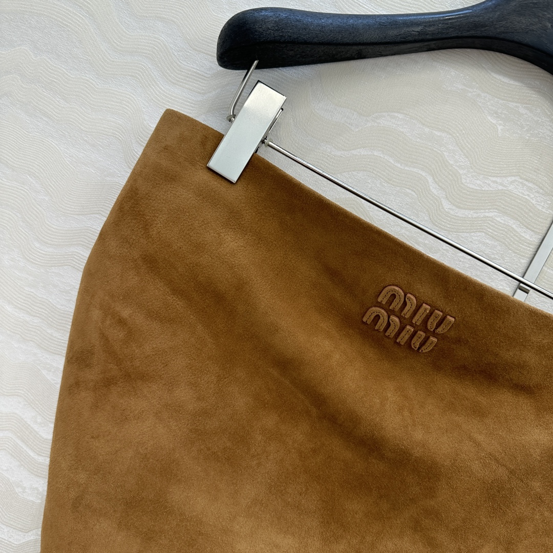 独家首发❤️高端品质控必入！miu系少女可露丽风🤎张元英同款🤎独家定制麂皮绒面工艺🤞知识分子复古棕色系麂