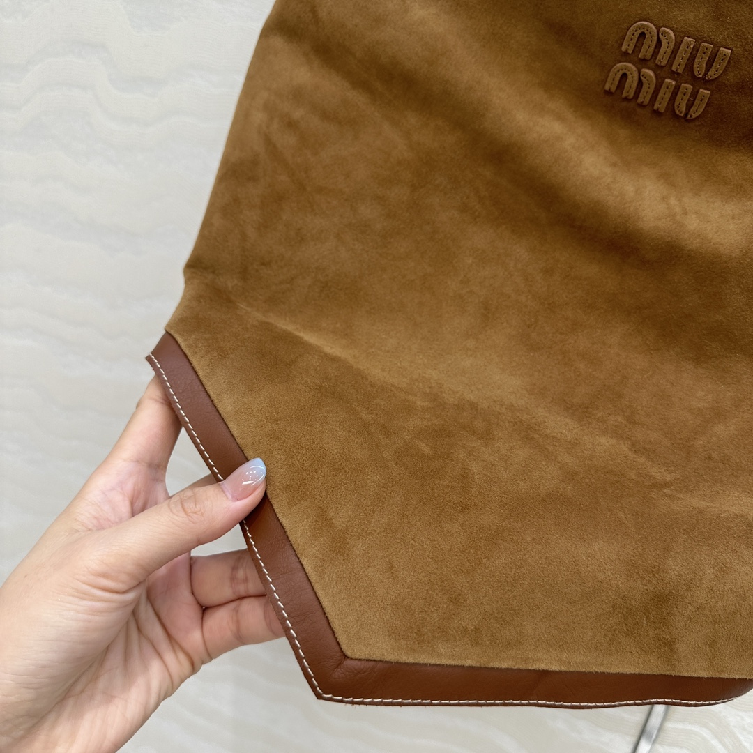 独家首发❤️高端品质控必入！miu系少女可露丽风🤎张元英同款🤎独家定制麂皮绒面工艺🤞知识分子复古棕色系麂