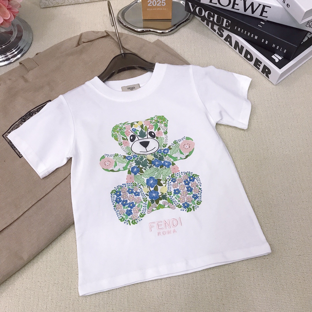 Fendi Kids White Cotton T-Shirt with Floral Teddy Bear Print (Sizes 100-150) 3 i1748422523 1481 2