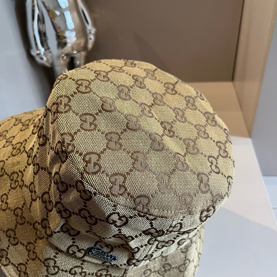 

Gucci古奇经典款老花渔夫帽，男女通用，头围57cm