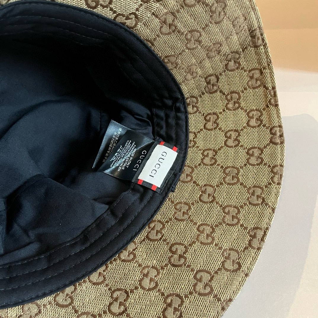 

Gucci古奇经典款老花渔夫帽，男女通用，头围57cm