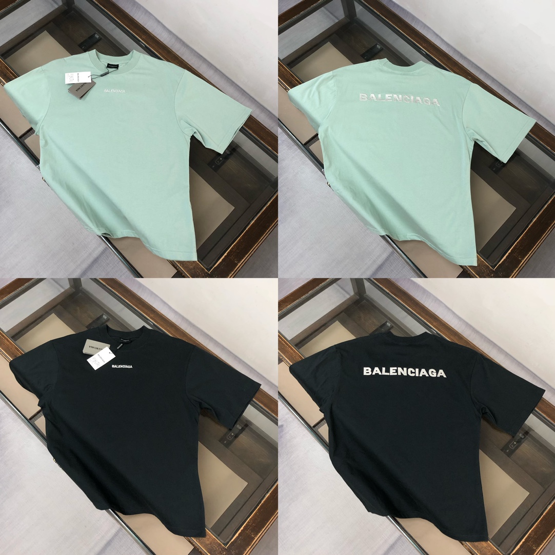 발렌시아가 남성 반팔 26SS 49215