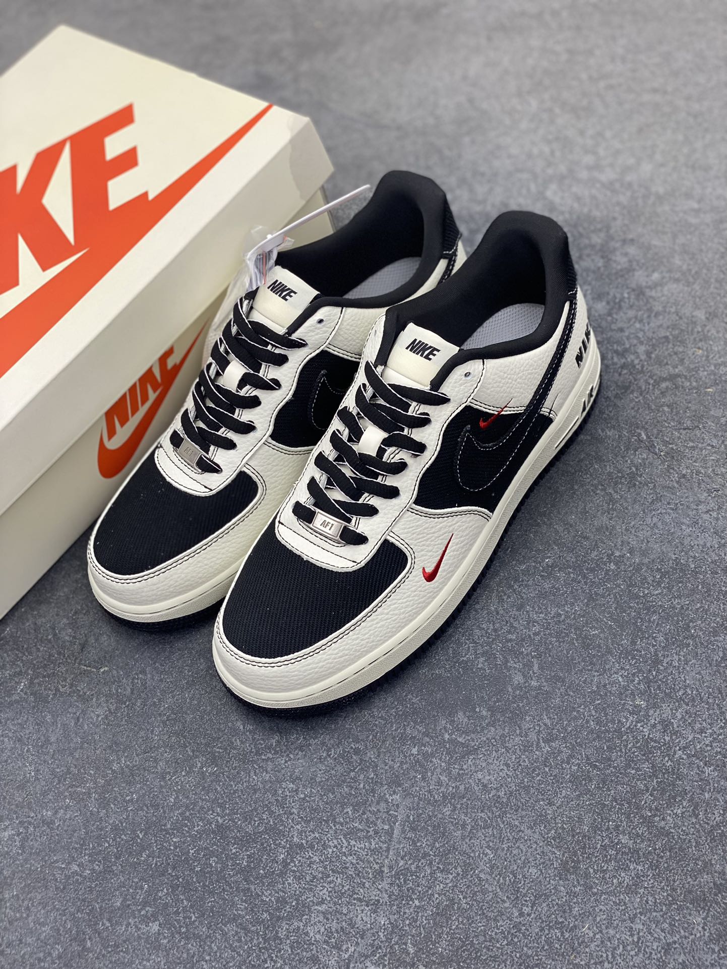 图片[8]-NIke Air Force 1 \’07 Low “NIKE联名”空军一号 低帮 运动鞋 休闲鞋 折边针车 工艺难度大 原楦头原纸板 原装鞋盒 定制五金配件 内置全掌气垫 原厂鞋底 货号：SC9207-537 尺码：36 36.5 37.5 38 38.5 39 40 40.5 41 42 42.5 43 44 44.5 45-选品中心