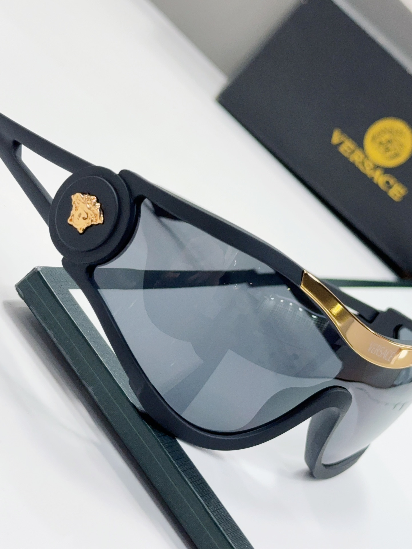 VERSACE 4475U Cycling Glasses Black Gold