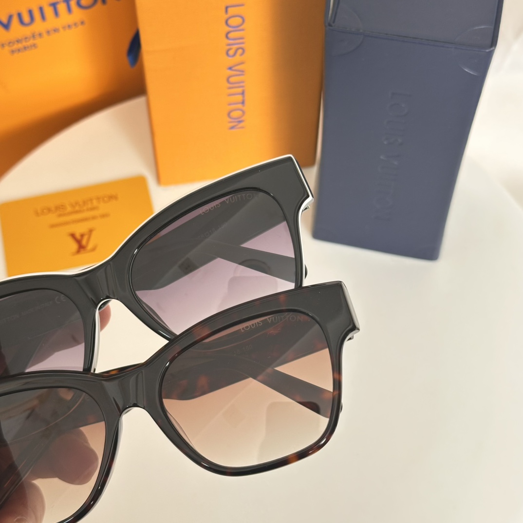  ‼️LOUIS VUITTO*
MODEL：Z2645U
SIZE 56口18-150 
☾⋆