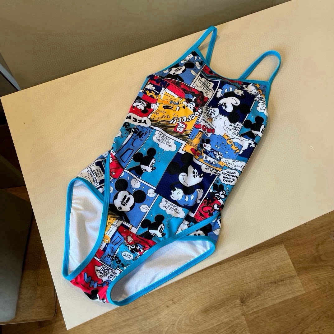 。

Gucci古奇新款连体泳衣 S M L XL