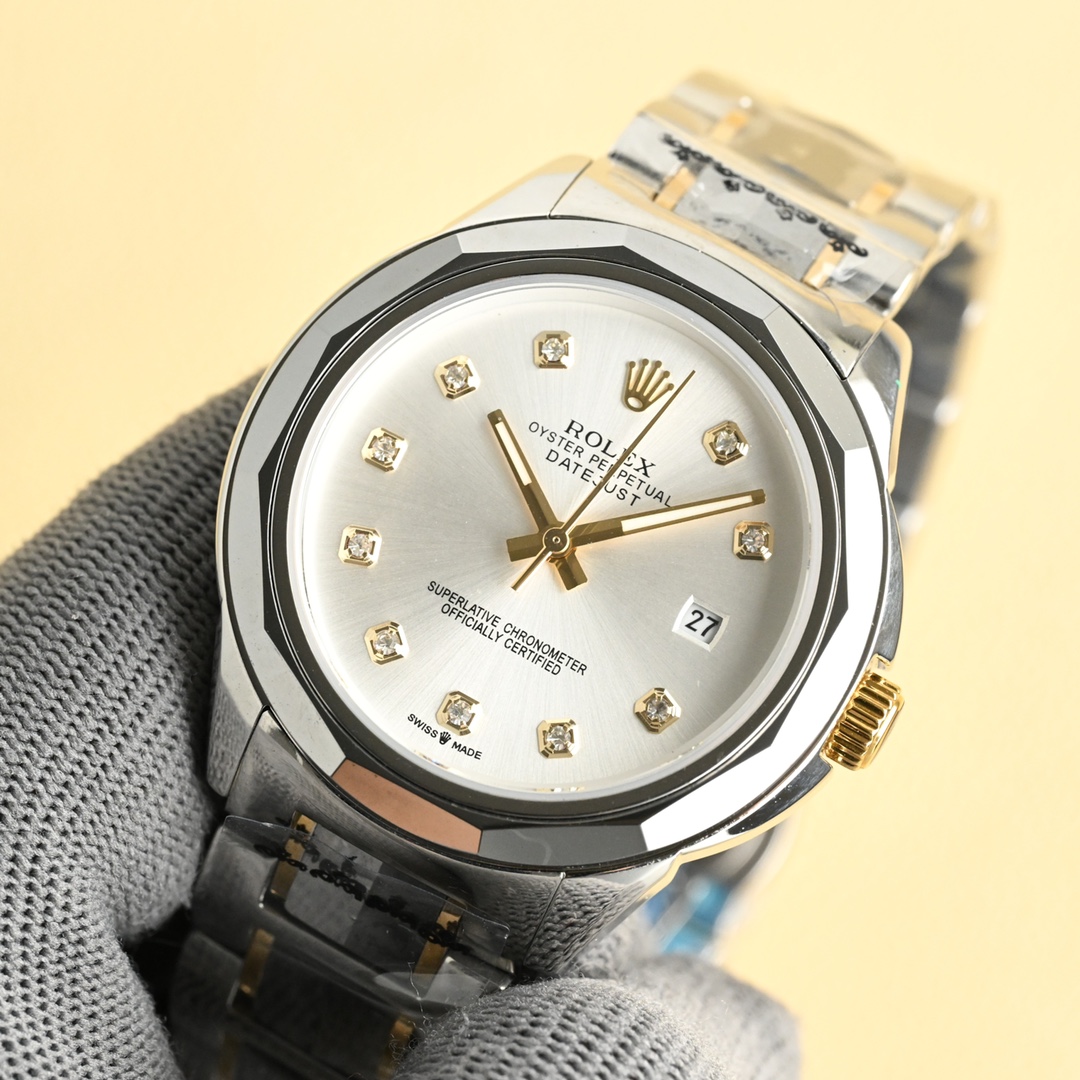 统一460💰
男装腕表劳力士-ROLEX‼️
商务休闲男士机械腕表 
进口日本原装西铁城8205
钨钢间316L精钢壳套
超级蓝宝石玻璃镜面
直径42mm 
尊贵奢华 休闲男士
生活节奏 尽在掌握