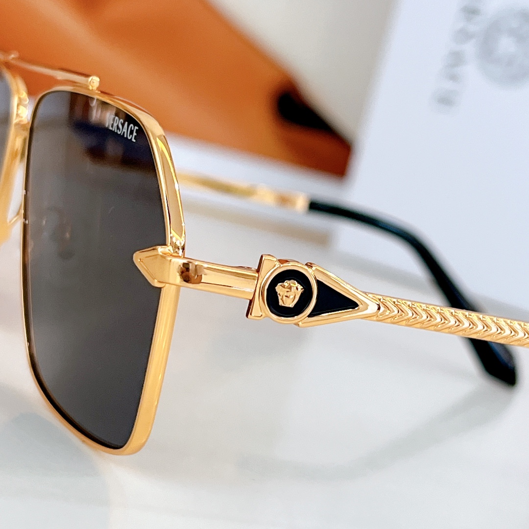  VERSACE
MOD：VE2284
Size：62口11 145
🔝🔝