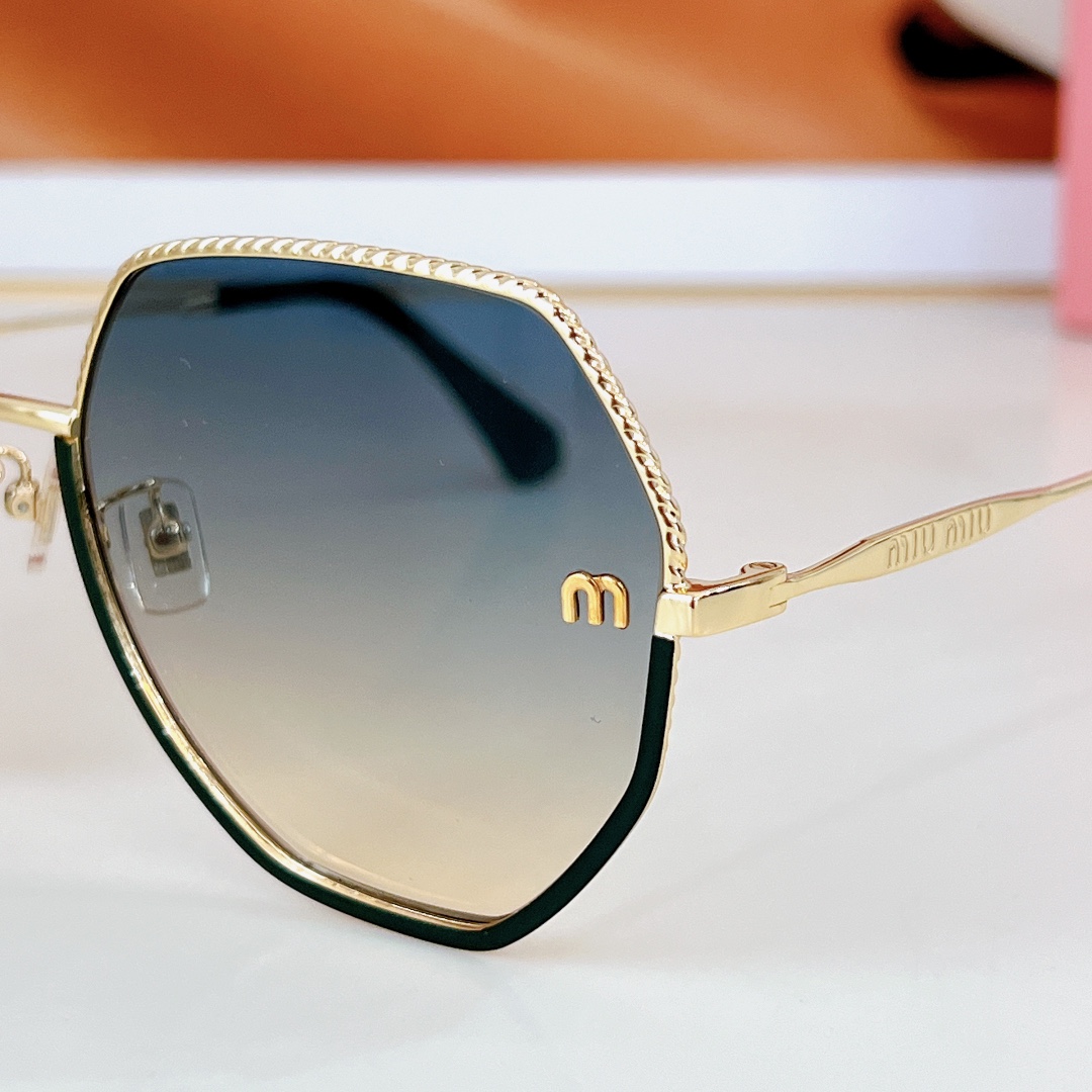  MIU M*
MODELSMU 66G
SIZE：58口17-140
🔝🔝