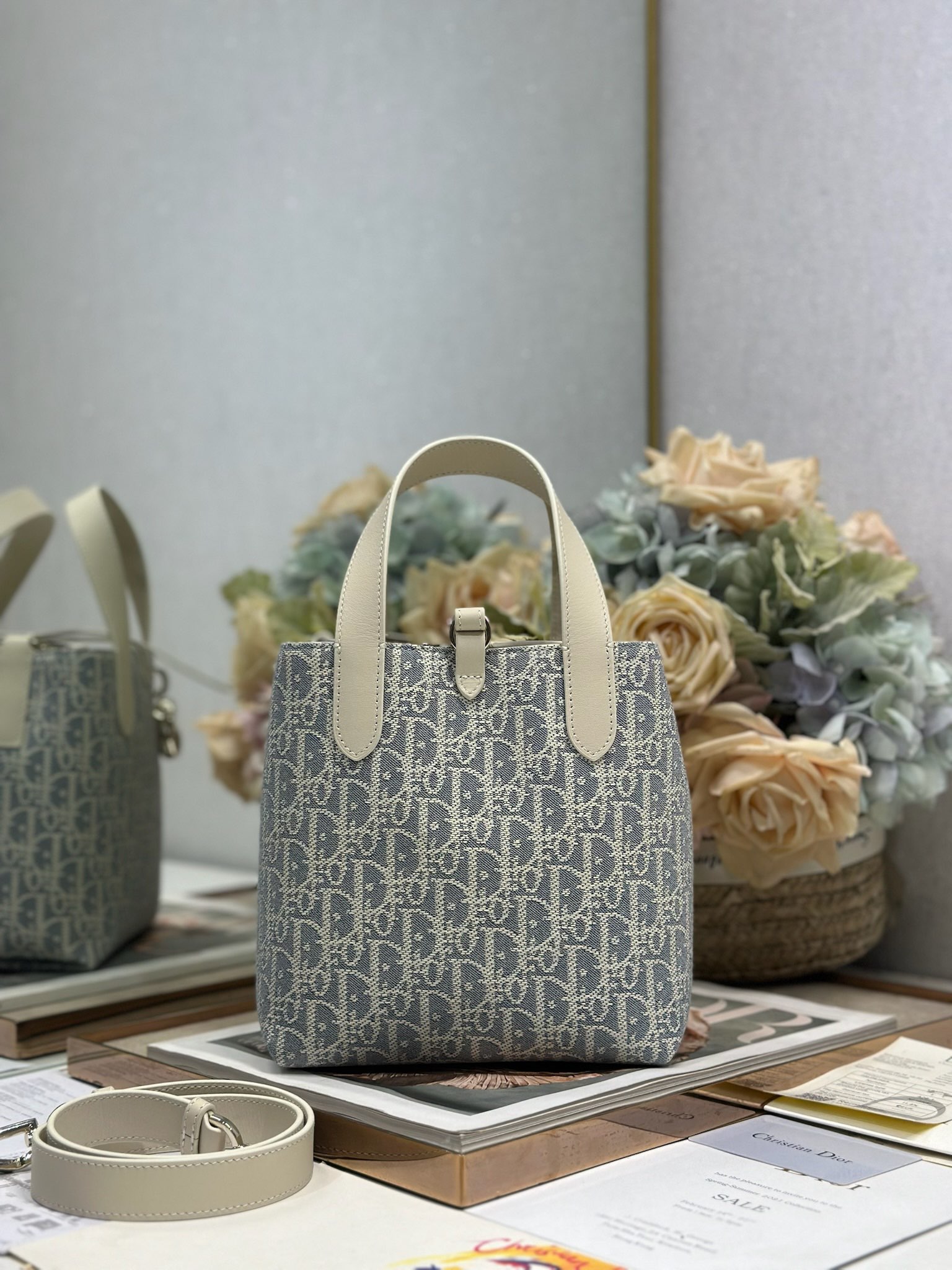 Dior Toujours Vertical Bag Gray Oblique Jacquard, Small Tote with Shoulder Strap 5 i1748573329 8510 5