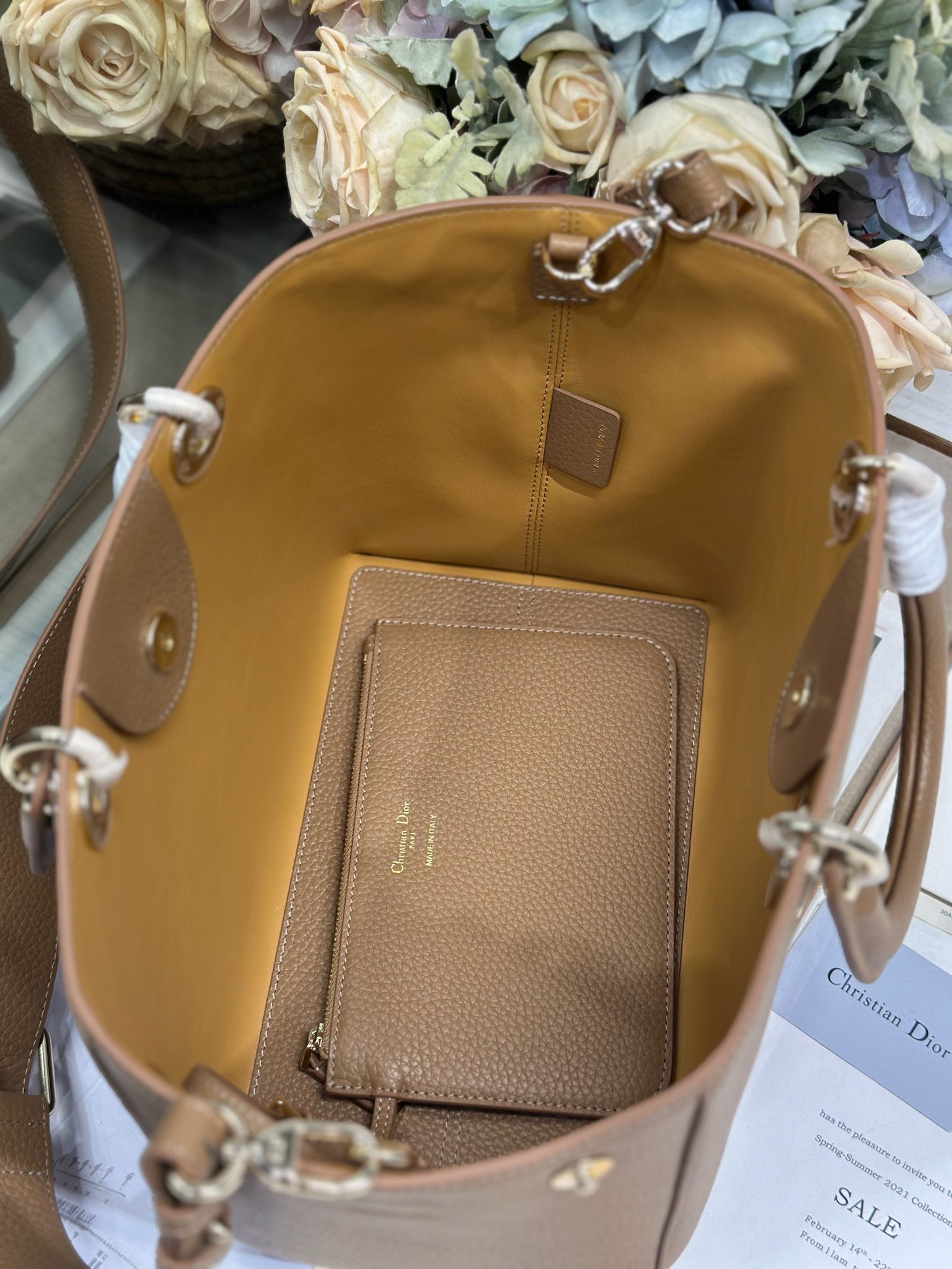 Dior Toujours Medium Bag in Brown Grained Calfskin with Cannage Stitching 8 i1748592719 2934 5