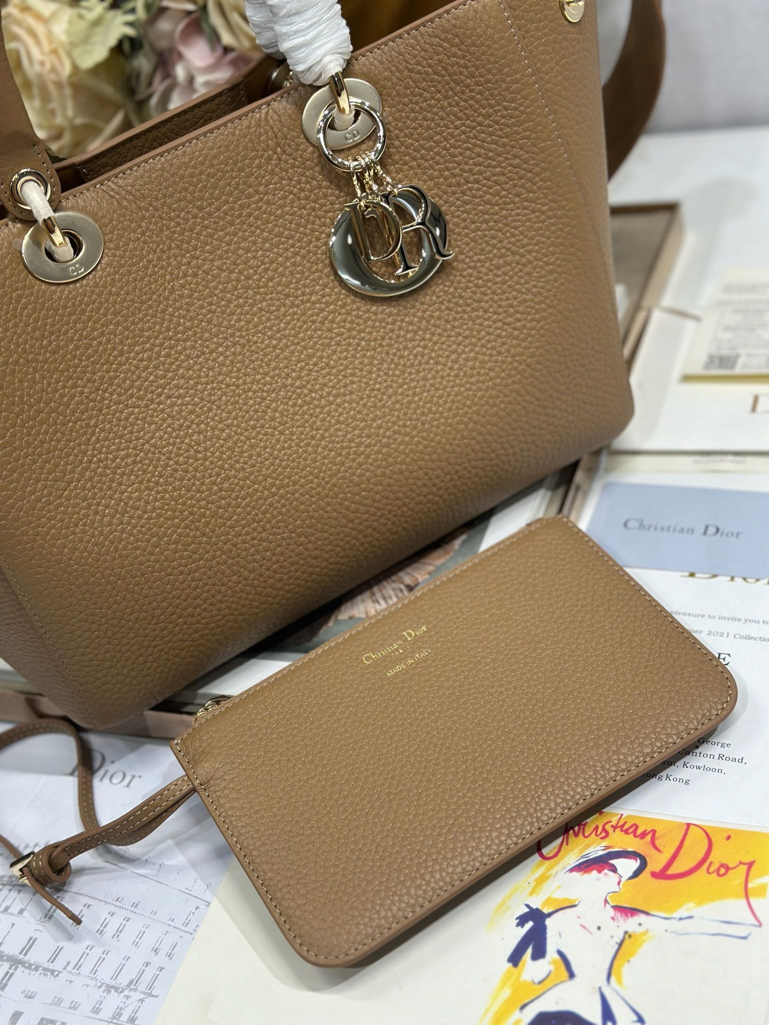 Dior Toujours Medium Bag in Brown Grained Calfskin with Cannage Stitching 6 i1748592719 7029 8