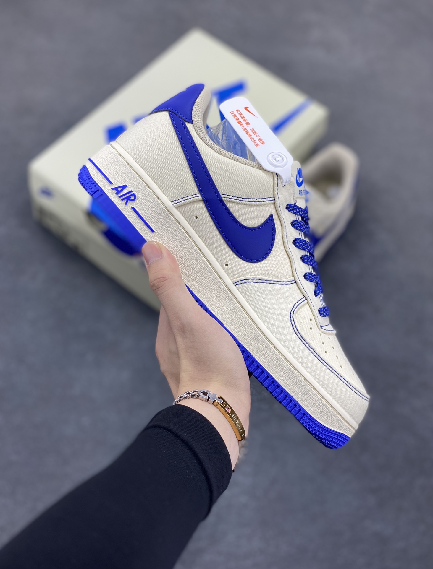 NIke Air Force 1 \'07 米蓝布面 空军一号低帮休闲板鞋 3m反光 进口牛筋布 原楦头原纸板 纯正空军版型 全掌内置全掌气垫 原盒配件 原厂中底钢印 拉帮完美 货号：TQ1456-233 尺码：36 36.5 37.5 38 38.5 39 40 40.5 41 42 42.5 43 44 44.5 45-选品中心