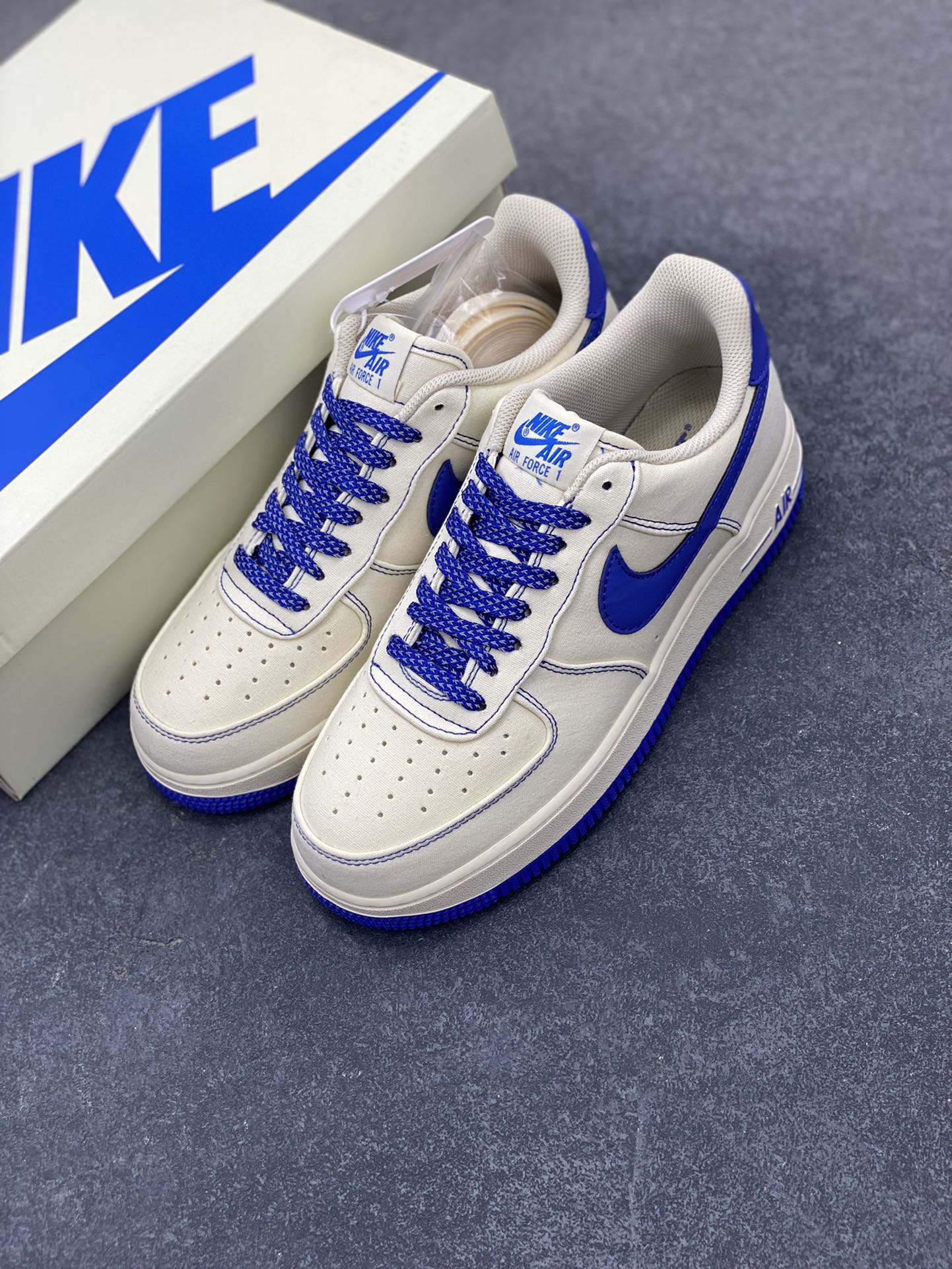 图片[8]-NIke Air Force 1 \’07 米蓝布面 空军一号低帮休闲板鞋 3m反光 进口牛筋布 原楦头原纸板 纯正空军版型 全掌内置全掌气垫 原盒配件 原厂中底钢印 拉帮完美 货号：TQ1456-233 尺码：36 36.5 37.5 38 38.5 39 40 40.5 41 42 42.5 43 44 44.5 45-选品中心