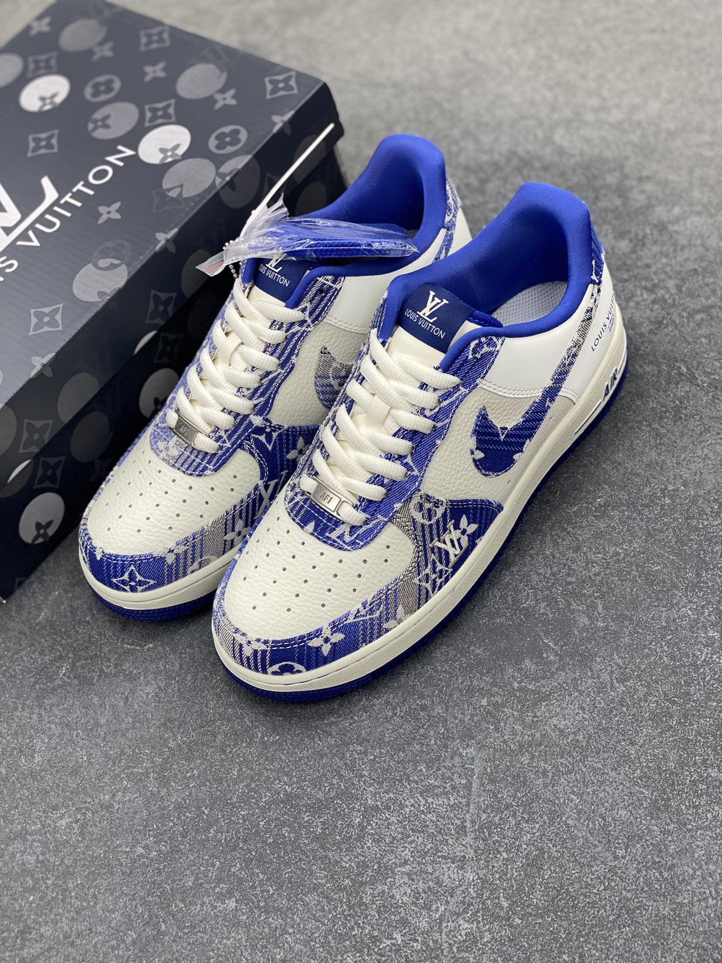 图片[8]-NIke Air Force 1 \’07 Low “LV联名”空军一号 低帮 运动鞋 休闲鞋 折边针车 工艺难度大 原楦头原纸板 原装鞋盒 定制五金配件 内置全掌气垫 原厂鞋底 货号：SC9207-540 尺码：36 36.5 37.5 38 38.5 39 40 40.5 41 42 42.5 43 44 44.5 45-选品中心