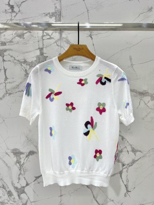 Max Mara Floral Jacquard Knit Top - Short Sleeve, Round Neck, Summer Knitwear 1 Max Mara Floral Jacquard Knit Top - Short Sleeve, Round Neck, Summer Knitwear