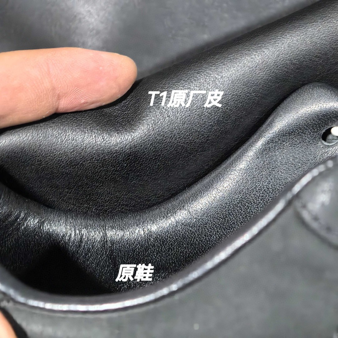 图片[7]-【T1版】 Tiffany & CO x Nk Air Force 1 Low \”1837\” 蒂芙尼联名 空军一号低帮板鞋 DZ1382-001 真正925真银💯带证书 给你感受真真的原鞋即视感 SZ原纸板 原数据打造完美鞋型 原厂皮料 同步zp 注意裁边处有油边封边 区别市场 zp一致勾子细节 完美还原所有细节 欢迎对比 尺码：36-47.5-选品中心