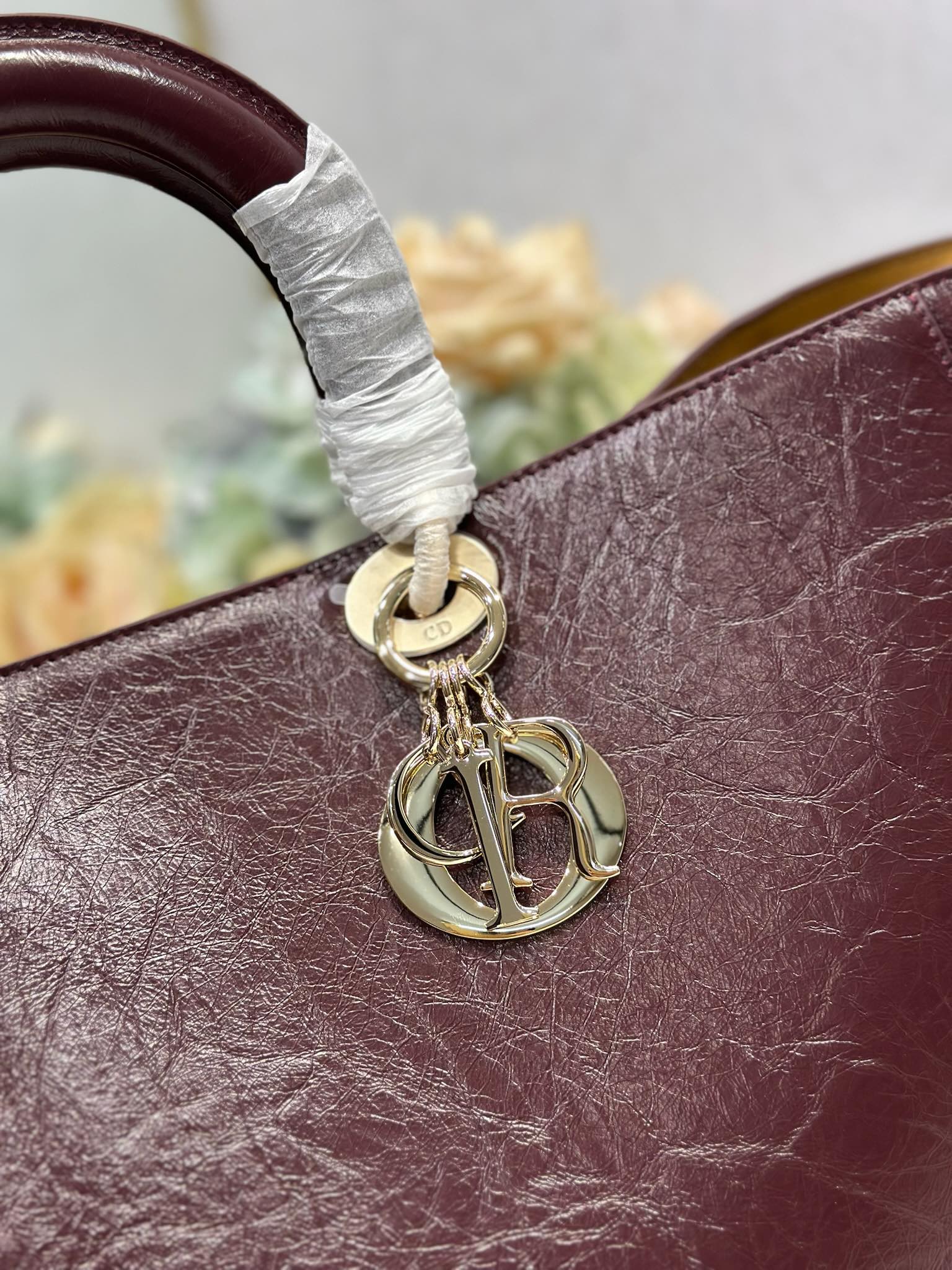 Dior Toujours Large Burgundy Crinkled Leather Tote Bag with CD Lock 5 i1748759797 224 3