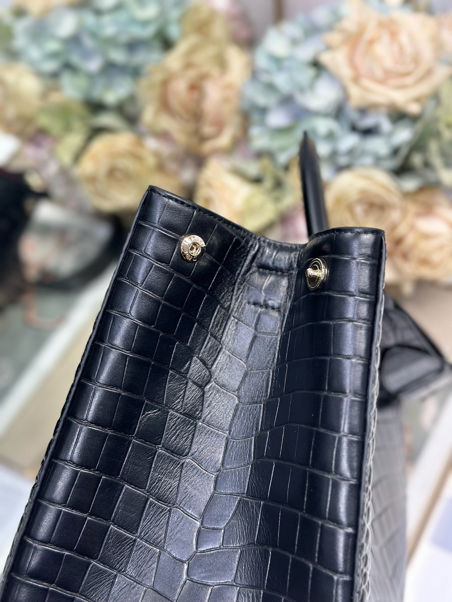 Dior Toujours Large Black Alligator-Embossed Bag with CD Lock and Charms 7 i1748760445 1885 5