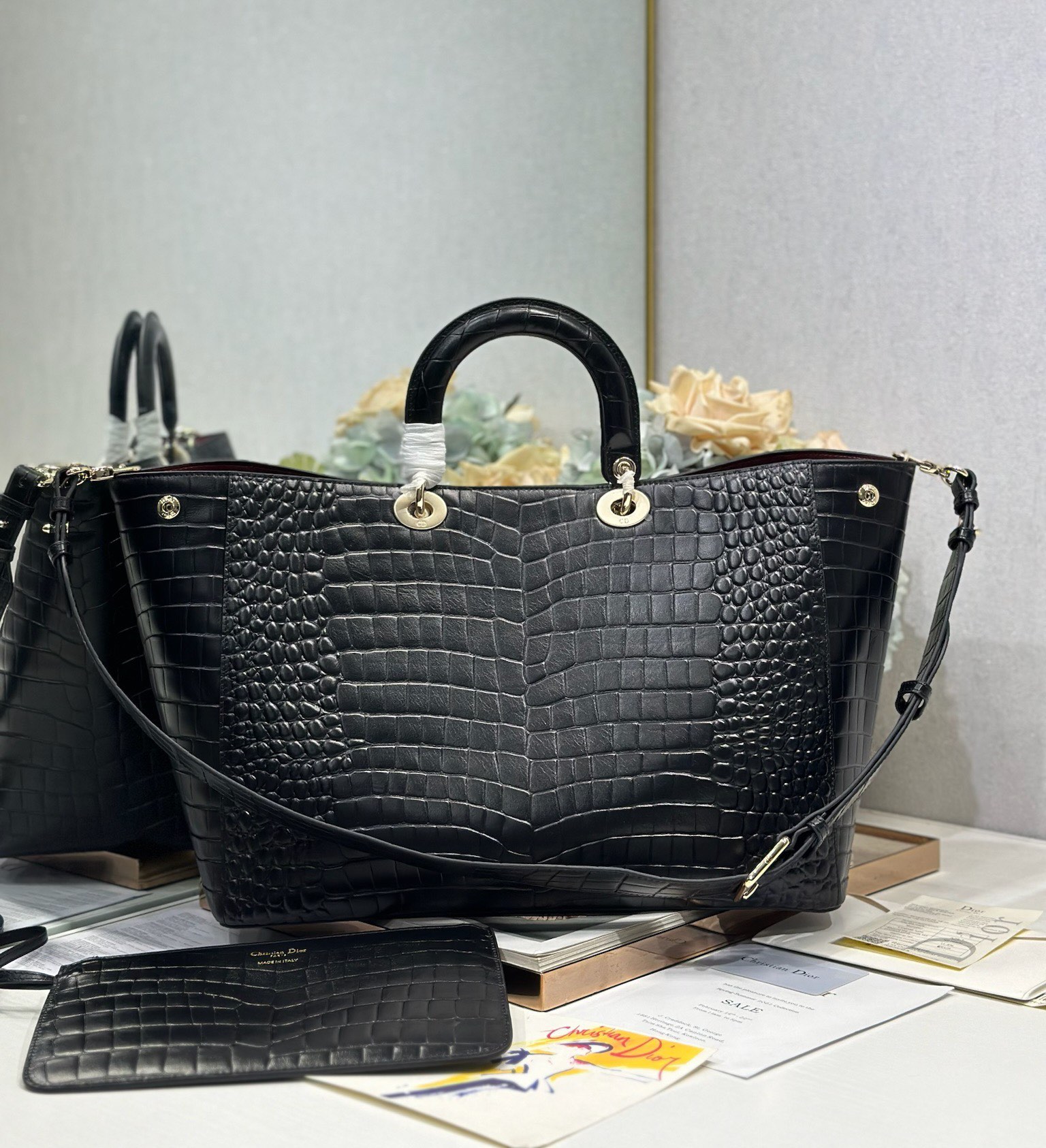 Dior Toujours Large Black Alligator-Embossed Bag with CD Lock and Charms 5 i1748760445 4026 3