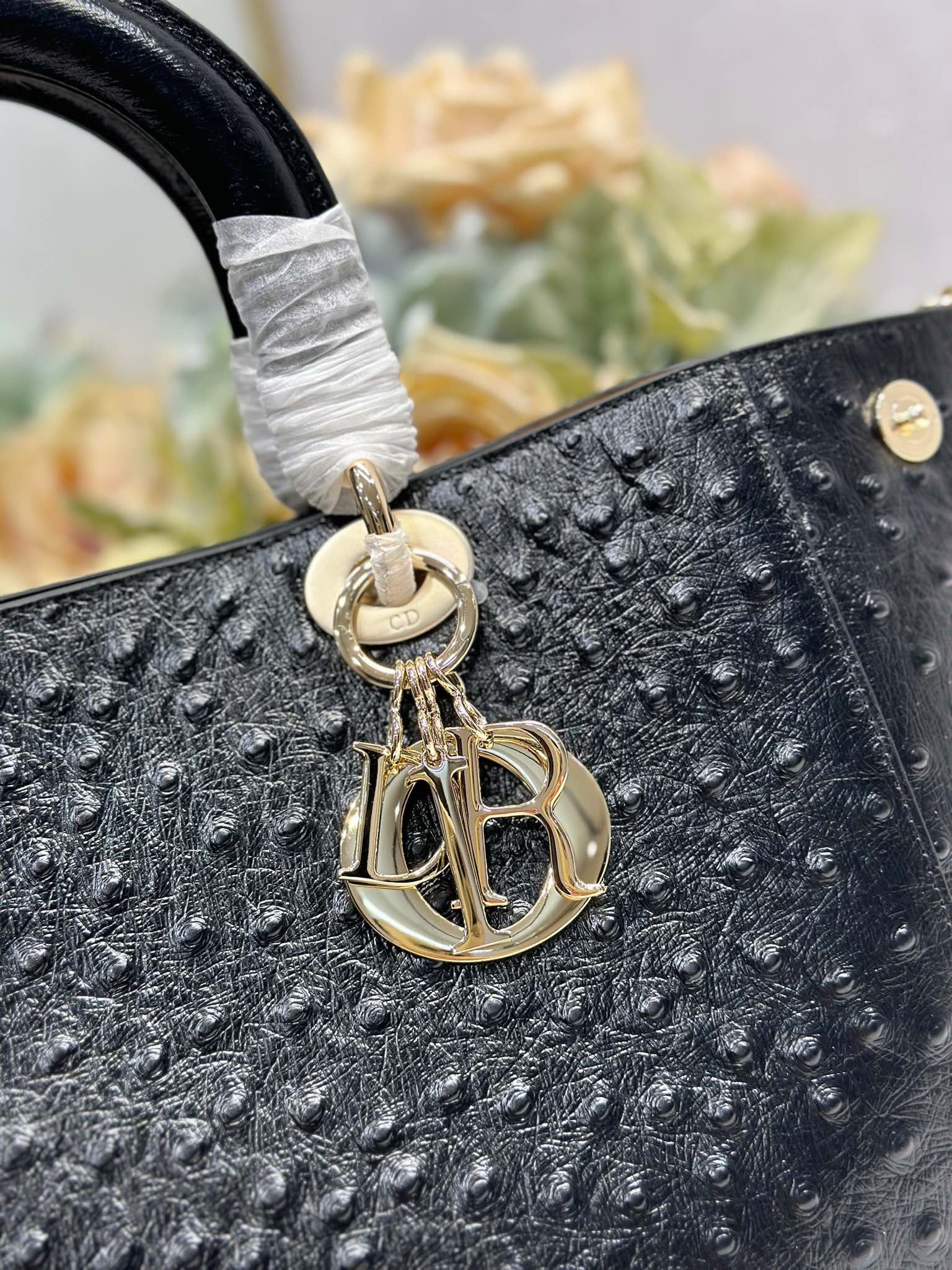 Dior Toujours Medium Bag: Black Ostrich-Effect Leather, CD Lock Closure 9 i1748761006 9471 7