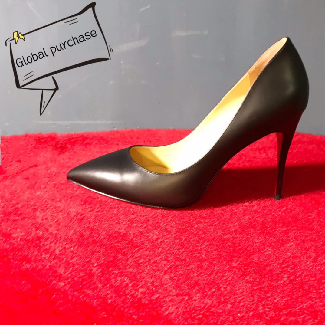 NO:336267,High-end customized Spring and Summer Classic Series! H10Cm, size 34-42. genuine leather sole..9033-003 black cowhide, apricot sheepskin. Love tag. Official website synchronization. No return or exchange. Standard European code Reference:9033-003 Color:black Material:cowhide leather Lining: goat leather Heel height:10Cm Sole:leather sole Size:EUR 34-42 (US 4-11):,,christian louboutin,cowhide,sheepskin,Leather soles19860909高端订制 年春夏精典款系列！ H10Cm,尺码34-42码.真皮大底..9033-003黑色牛皮,杏羊皮里.爱标.官网同步.不退不換 标准欧码 Reference:9033-003 Color:black Material:cowhide leather Lining: goat leather Heel heigh:10Cm Sole:leather sole Size:EUR 34－42（US 4一11) :,,christian louboutin,cowhide,sheepskin,Leather soles,Women's Shoes