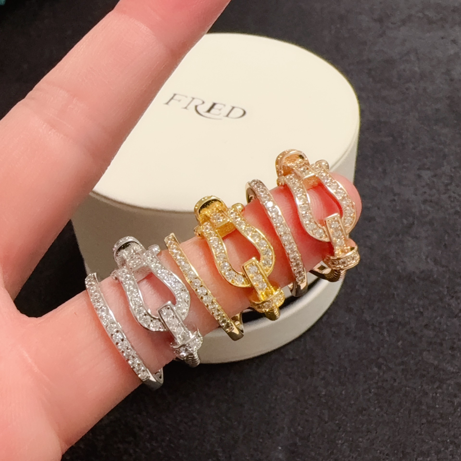 High-End Custom-Made £240 Drill-Open Ring with Superpowers for Fashion Community - 图片 8