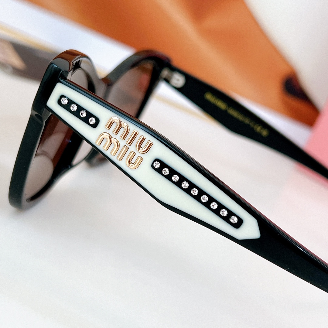 MIU MI*
MOD：Smu70w
Size：53口21-145
🔝🔝