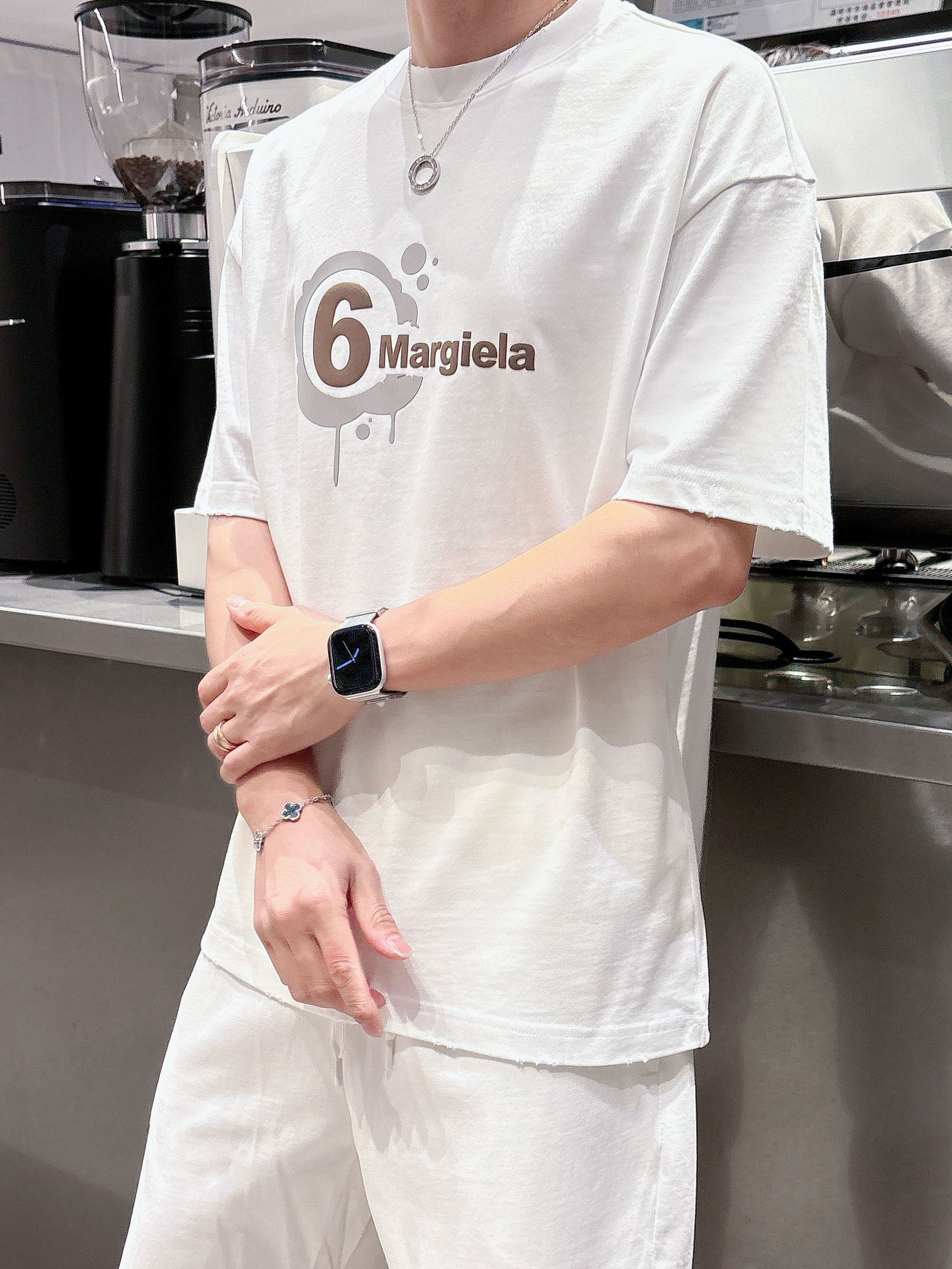 aa.jpg