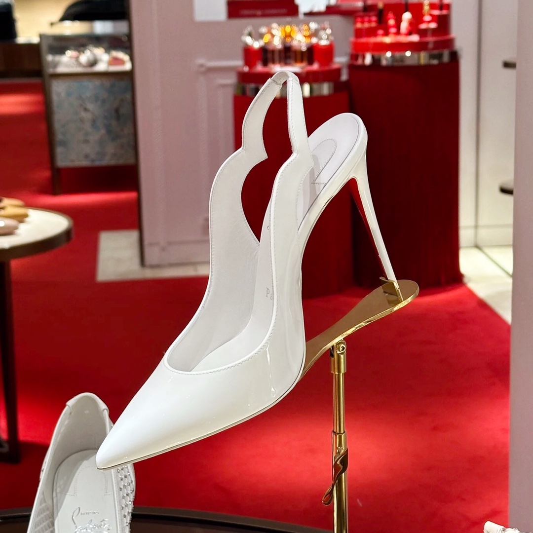 NO:336412,High-end customized spring and summer fan classic series!  H10Cm, size 34-42. genuine leather large sole. Customized model is not refundable or exchanged. 9024-043 Fan white skin white sheepskin, daytime leather, official website synchronization Standard European code Reference: 9024-043 Color:white/white Material:patent Lining:goat leather Heel height:10Cm Sole:leather sole Size:EU 34-42 (US 4-11):,,christian louboutin,sheepskin,Leather soles19860909高端订制一春夏扇面精典款系列！ H10Cm,尺码34-42码.真皮大底.订制款不退不换.9024-043扇面白柒皮白羊皮里,白天皮,官网同步 标准欧码 Reference:9024-043 Color:white/white Material:patent Lining:goat leather Heel heigh:10Cm Sole:leather sole Size:EU 34－42（US 4一11) :,,christian louboutin,sheepskin,Leather soles,Women's Shoes