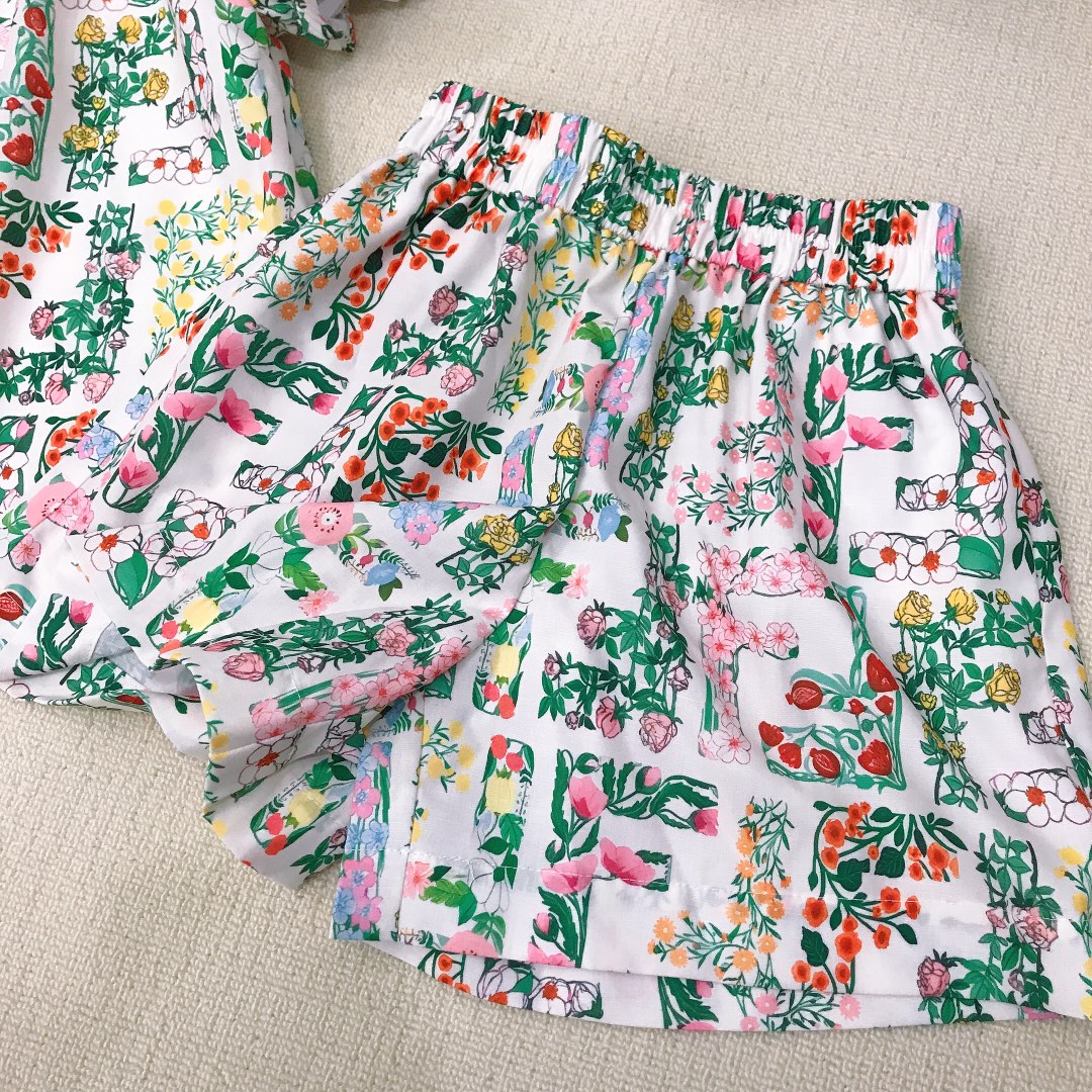 Fendi Kids Floral Print Short Set - Stylish & Comfortable Outfit 9 i1748842278 1195 8