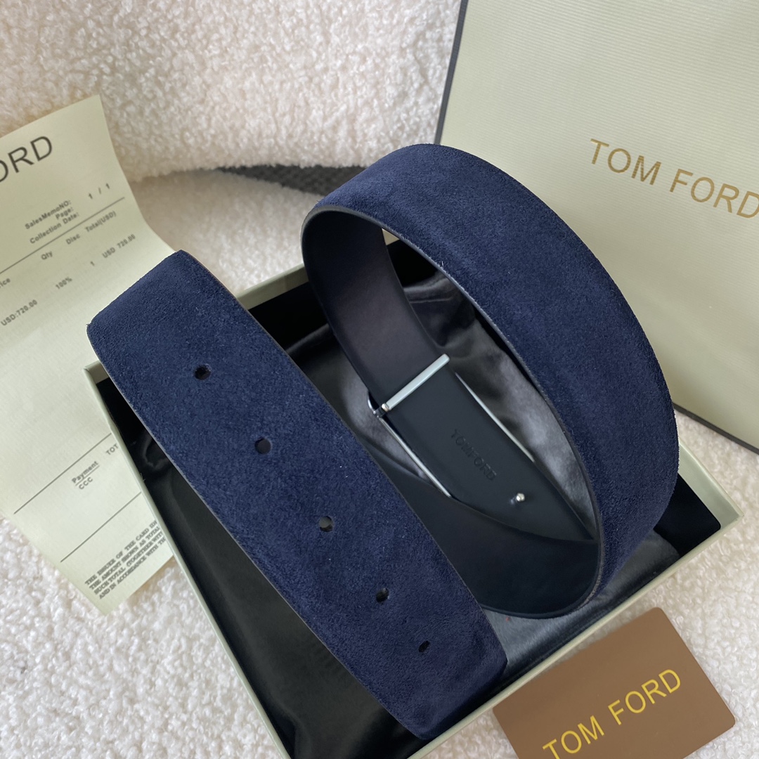   TOM FORD 汤姆福特。新品高端双面小牛皮，简约商务男士腰带，4.0cm宽，双面使用，配原版包装