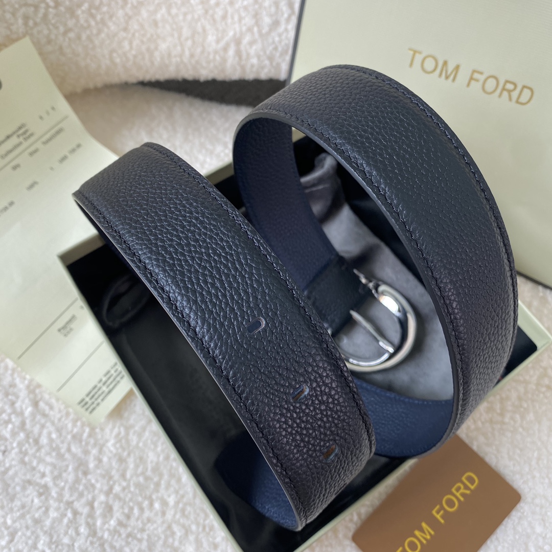  TOM FORD 汤姆福特。新品高端双面小牛皮，简约商务男士腰带，4.0cm宽，配原版包装