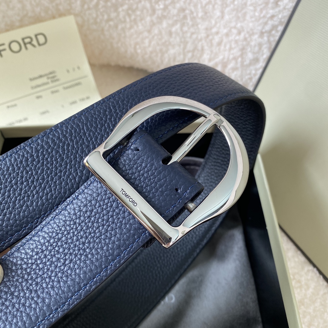  TOM FORD 汤姆福特。新品高端双面小牛皮，简约商务男士腰带，4.0cm宽，配原版包装