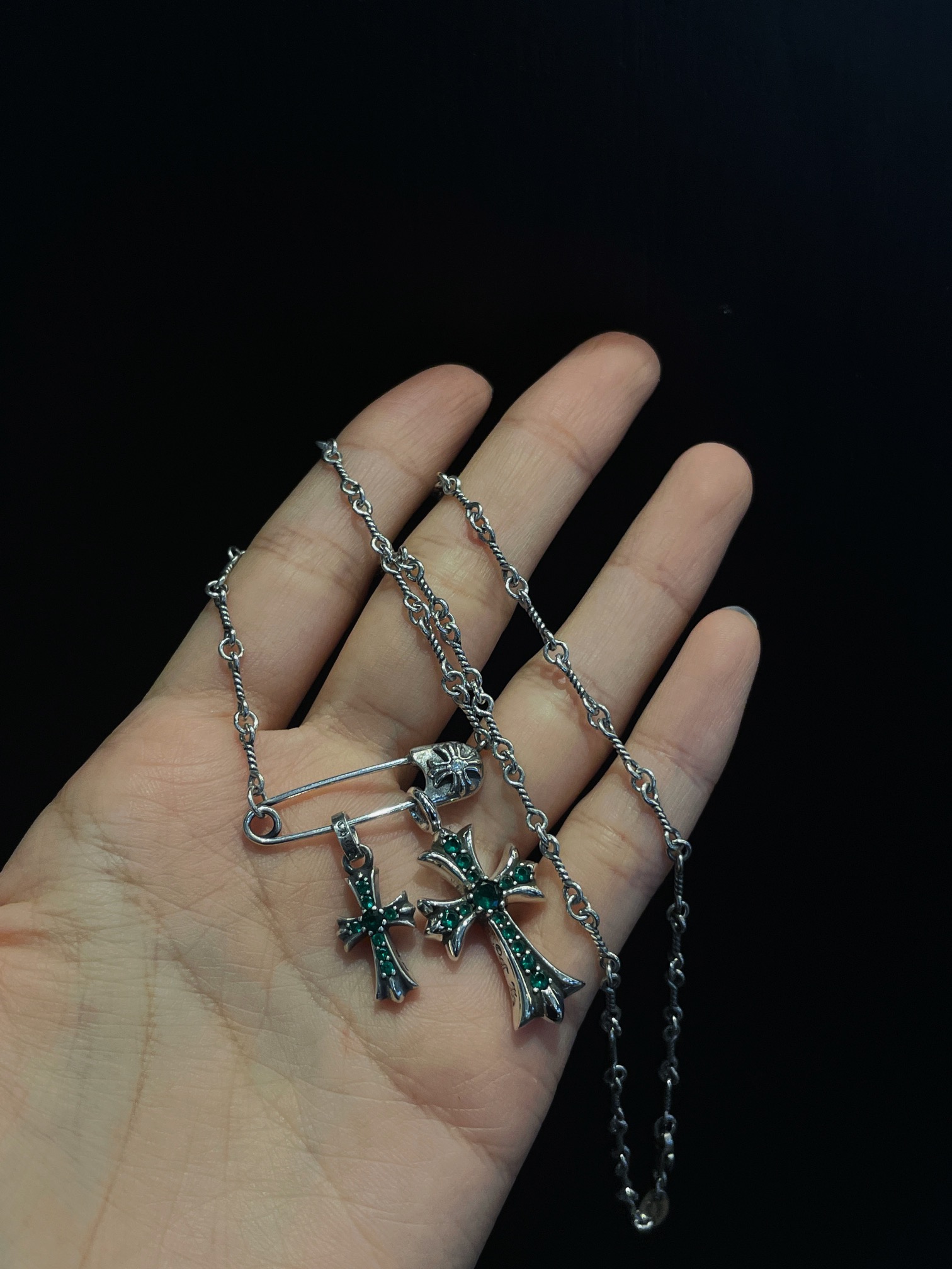 Chrome Hearts 𝐂𝐡𝐫𝐨𝐦𝐞 𝐡𝐞𝐚𝐫𝐭𝐬 克罗心 手工链镶石十字架别针