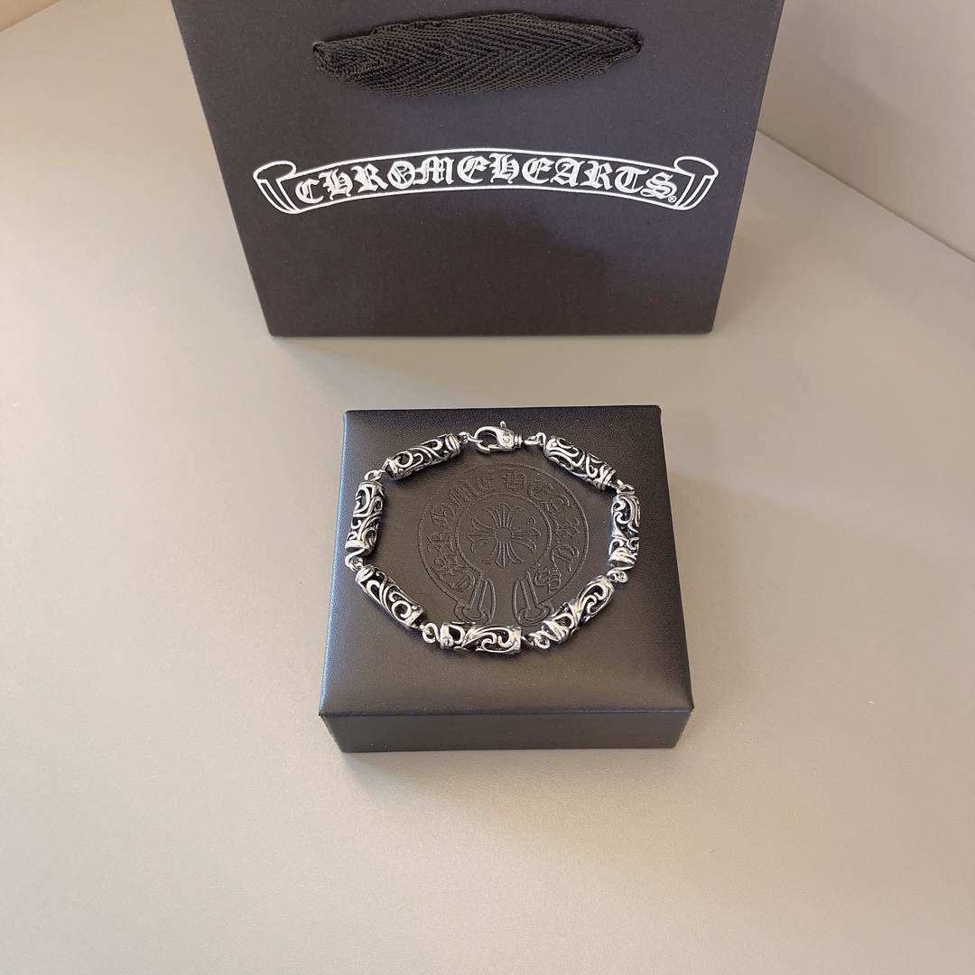 NO:533666,The latest model of Croxin, the counter hit, the manufacturer's direct sales price, the original one-to-one reproduction, Croxin bracelet, jewelry boutique, chrome hearts, bracelet19860909克罗心最新款 专柜爆款 厂家直销价 原版一比一复刻 克罗心手链,饰品精品,chrome hearts,bracelet,Jewelry