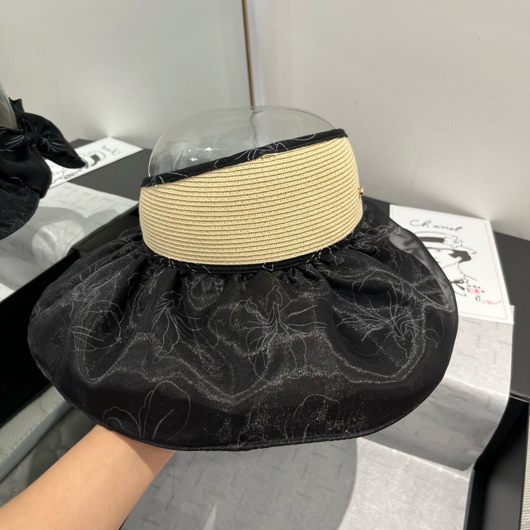 [Valentino Hats]Valentino air-top sunshade hat Head circumference 57cm