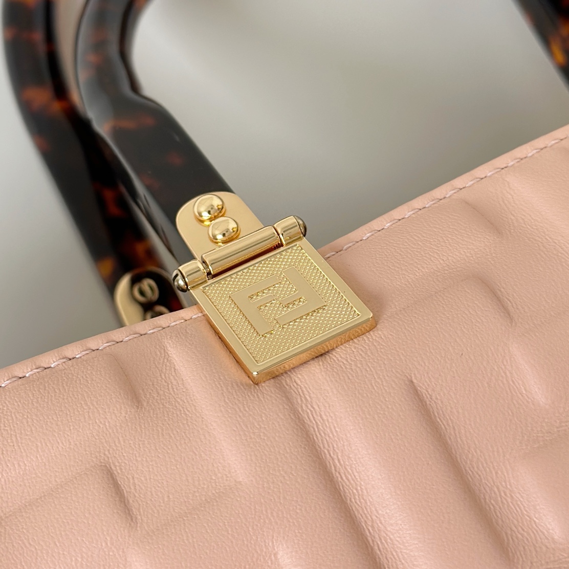 Fendi Embossed Leather Tote Bag with Amber Handles - Stylish & Functional 5 i1748927127 9095 3