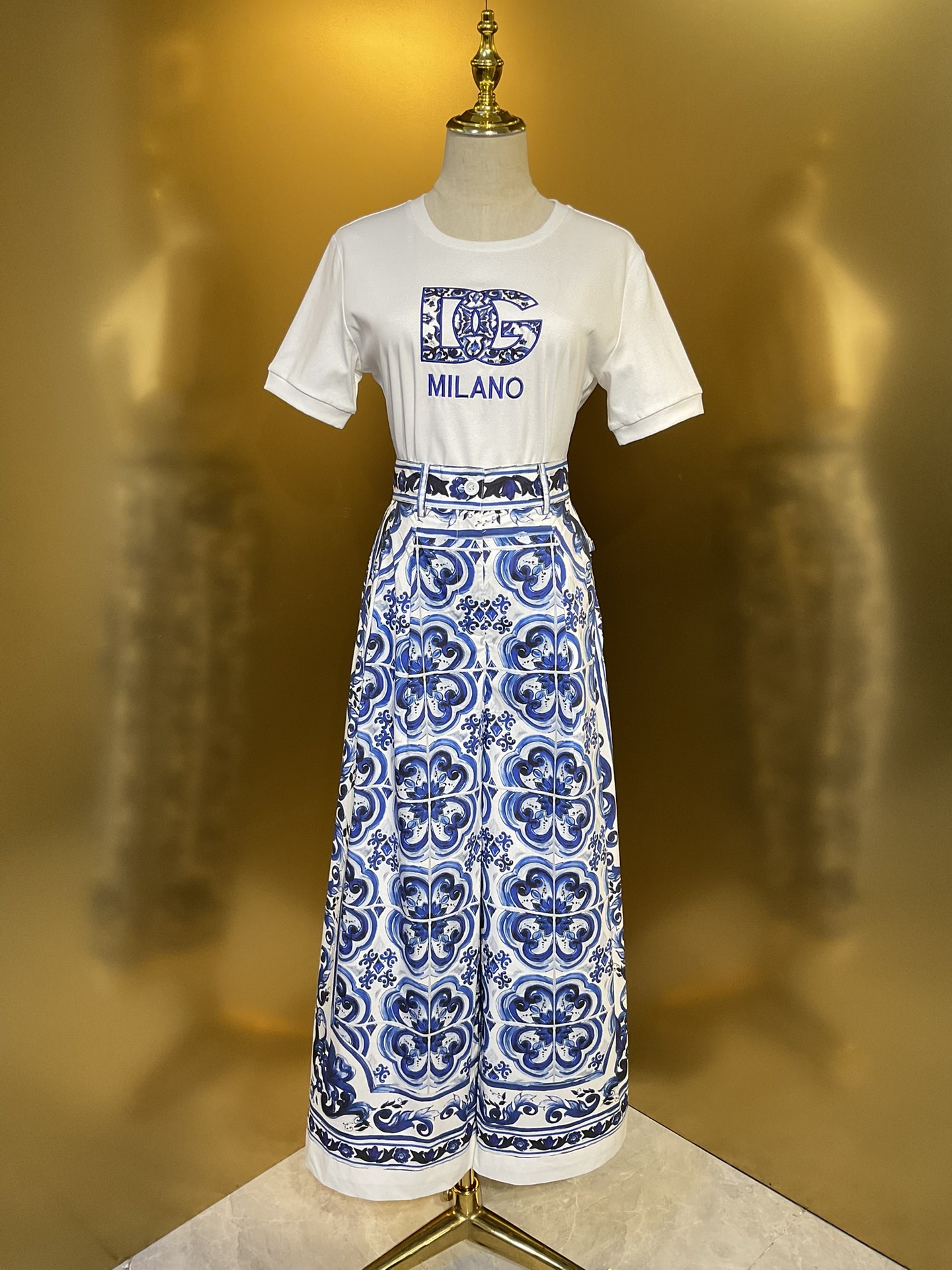 P414 is a one-size-fits-all female outfit with a DG package - 图片 3