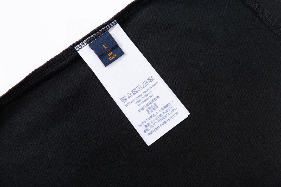 路易威登/Louis Vuitton 夏季新款 星宿字母连线刺绣圆领短袖T恤