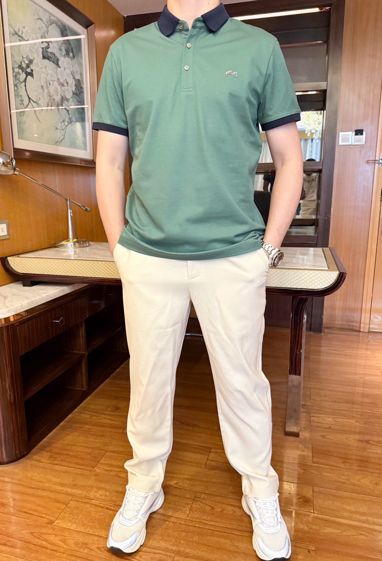 NO:414710,Dior-2025 latest hot Polo is shipped, hot-selling items in Europe and the United States!  Selected Italian imported mercerized cotton fabrics with the latest design, the exquisite logo on the chest shows elegance, and the upper body effect needs no more. Size: 48-56 (model 173/130 wears 48 sizes, with Hong Kong Lane Crawford gift box packaging), dior, alexander wang19860909迪奥-2025最新爆款Polo出货 欧美热销单品！精选意大利进口丝光棉面料搭配最新的设计,胸前的精致标志彰显雅致 上身效果不用多说.尺码:48-56（模特173/130穿48码,配香港连卡佛礼盒包装）,,dior,alexander wang,Men's clothing