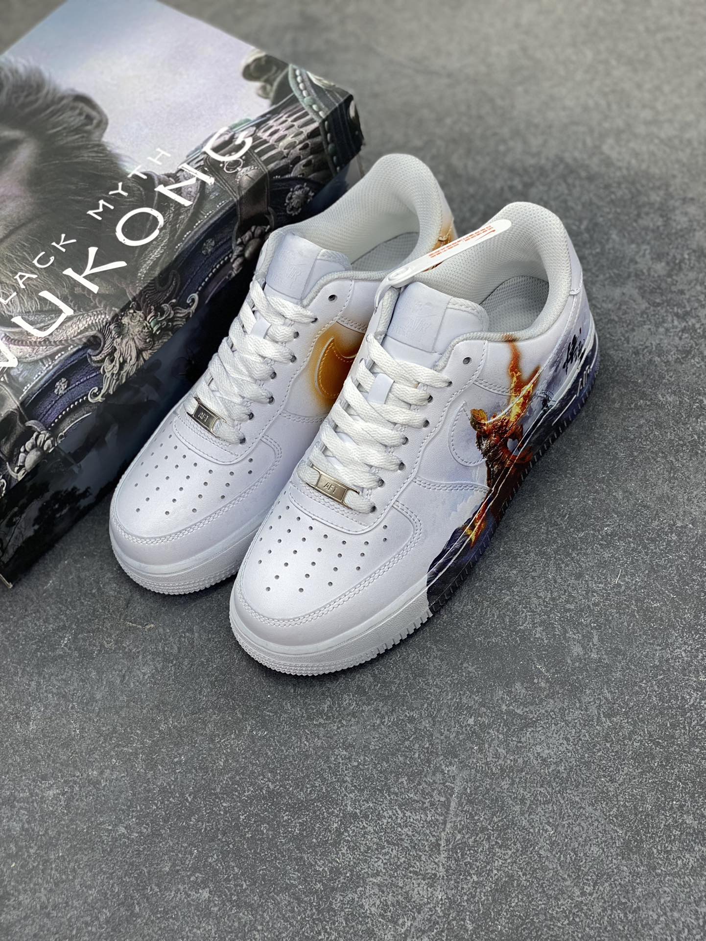 图片[8]-福利特价 Air Force 1 Low 黑神话悟空 原楦头原纸板 打造纯正空军版型专注外贸渠道 全掌内置蜂窝气垫 原盒配件 原厂中底钢印、拉帮完美  货号：315122-111 尺码：36 36.5 37.5 38 38.5 39 40 40.5 41 42 42.5 43 44 44.5 45-选品中心