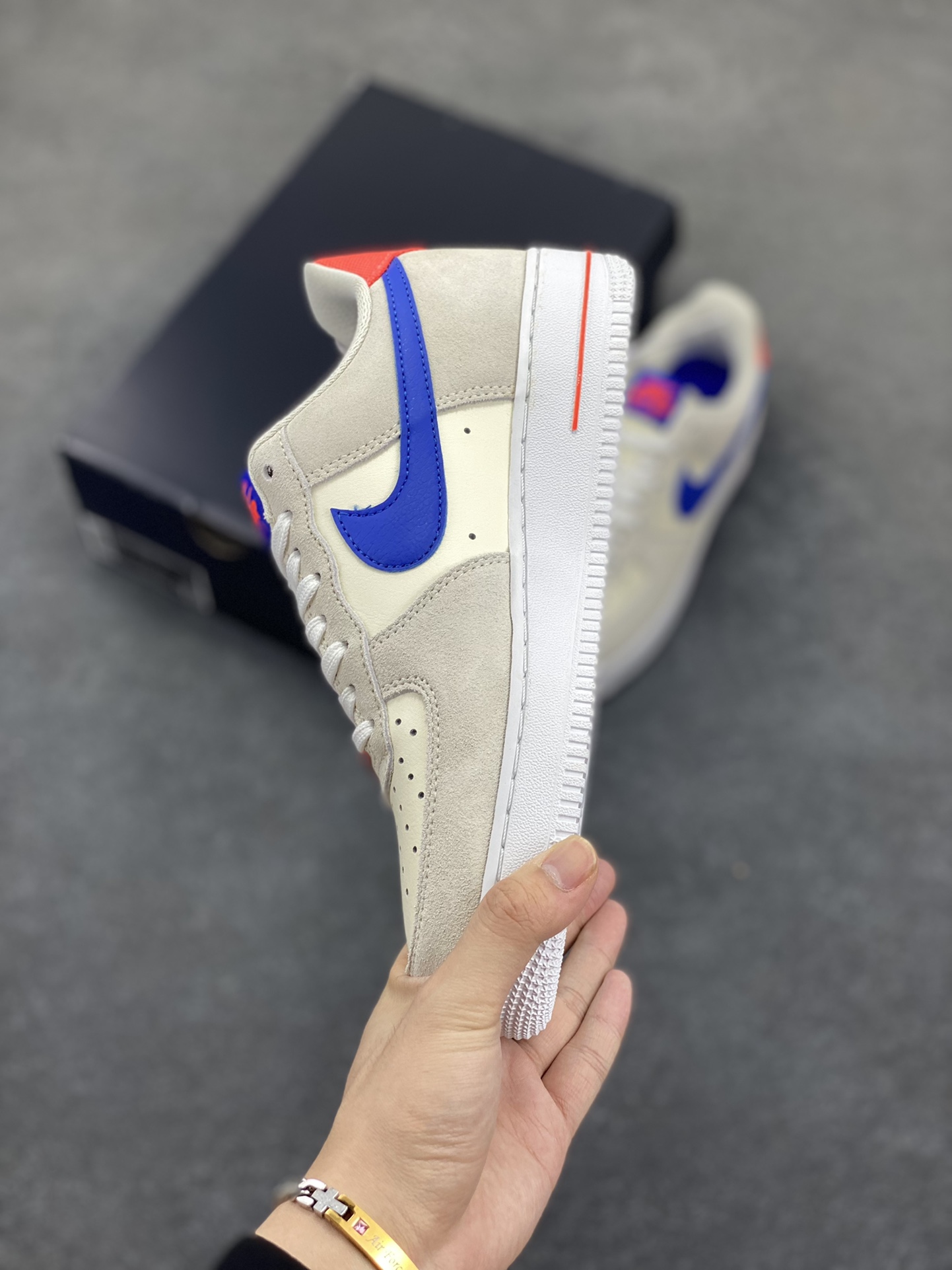 图片[3]-福利特价 Nike Air Force 1 Shadow 卡其蓝红 官方同步 原装级别 原楦头原纸板 打造纯正空军版型#专注外贸渠道 全掌内置蜂窝气垫 #原盒配件 原厂中底钢印、拉帮完美 货号：DM8314-100 尺码：36 36.5 37.5 38 38.5 39 40 40.5 41 42 42.5 43 44 44.5 45-选品中心