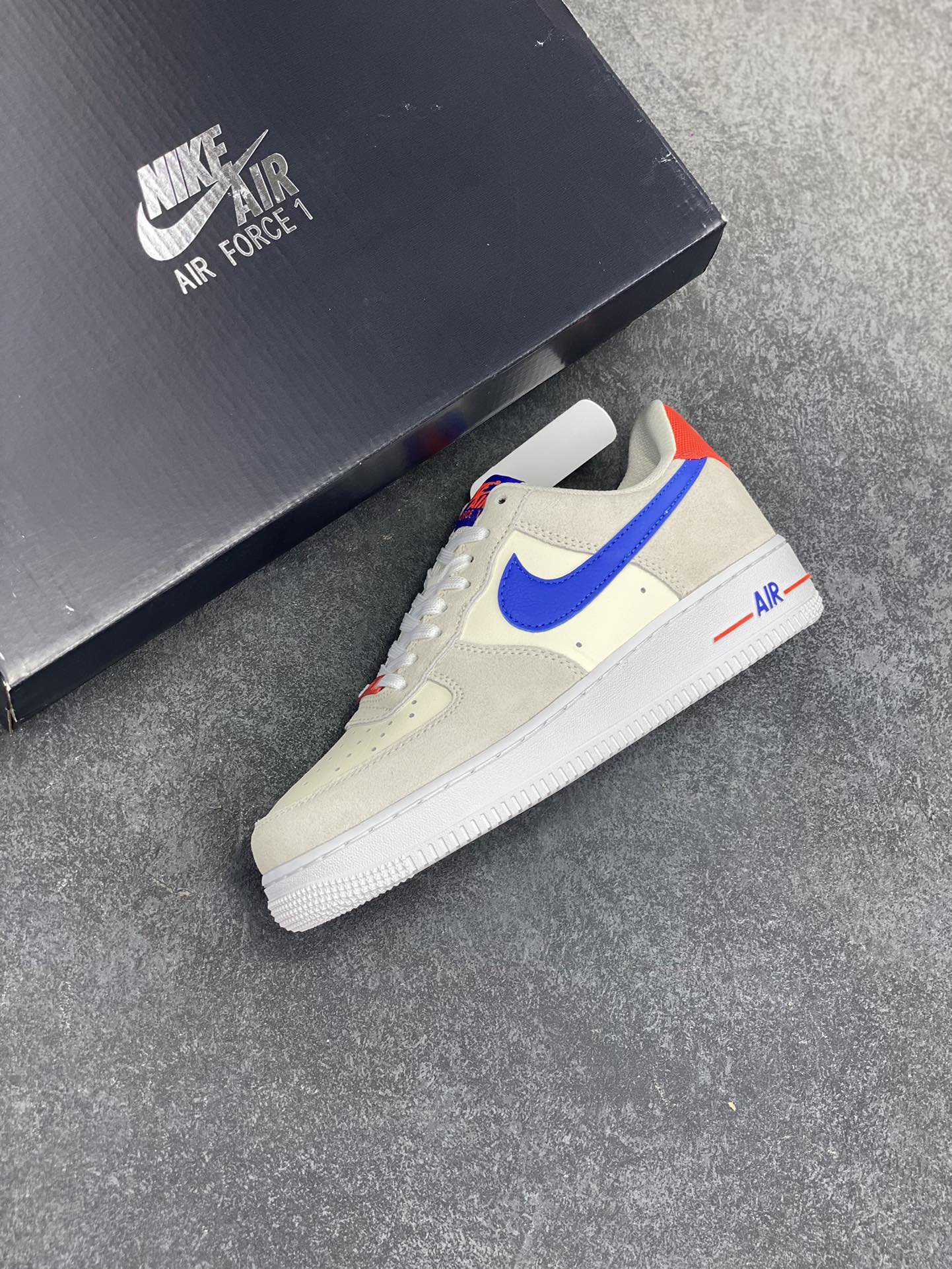图片[7]-福利特价 Nike Air Force 1 Shadow 卡其蓝红 官方同步 原装级别 原楦头原纸板 打造纯正空军版型#专注外贸渠道 全掌内置蜂窝气垫 #原盒配件 原厂中底钢印、拉帮完美 货号：DM8314-100 尺码：36 36.5 37.5 38 38.5 39 40 40.5 41 42 42.5 43 44 44.5 45-选品中心