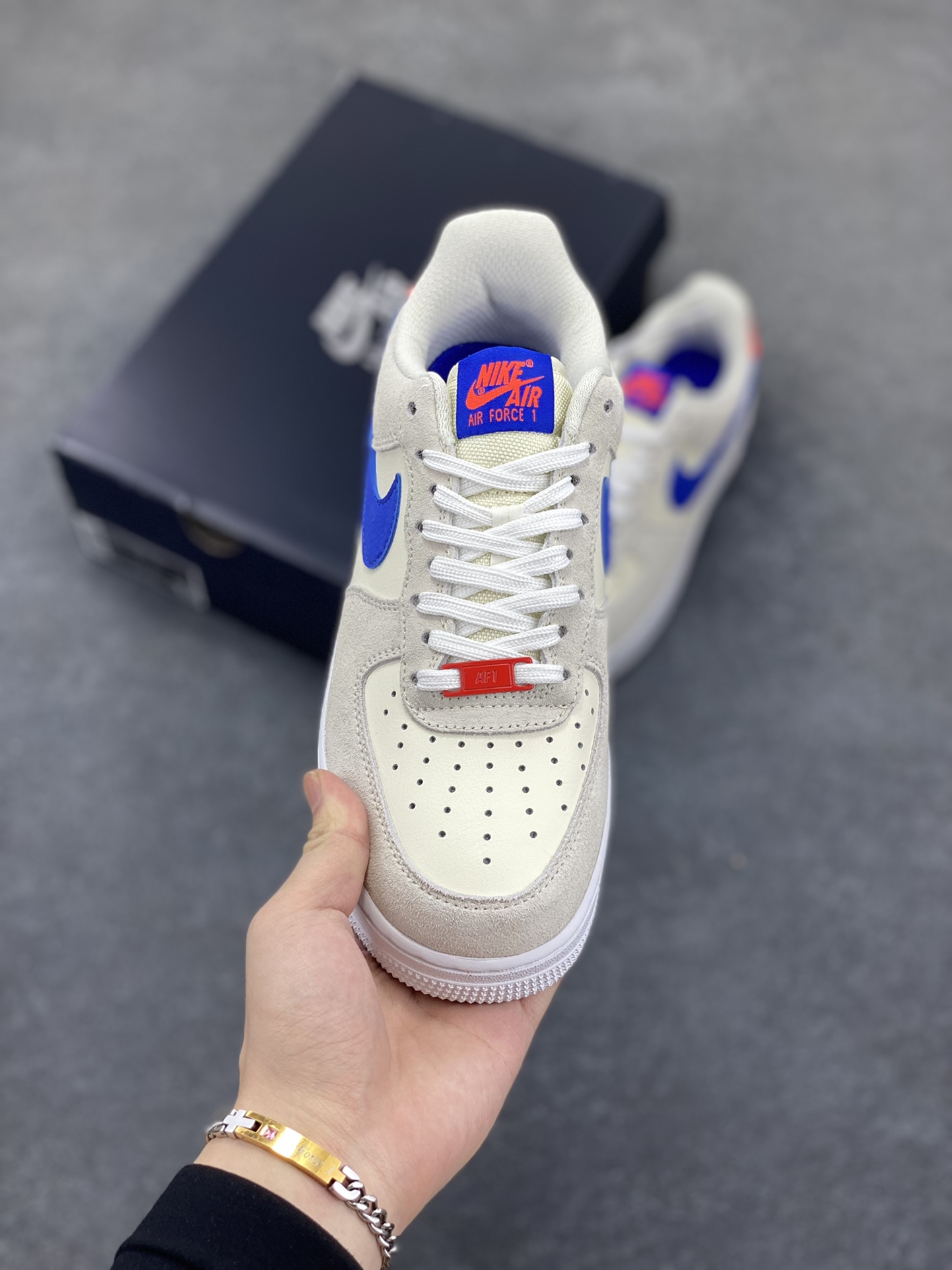 图片[2]-福利特价 Nike Air Force 1 Shadow 卡其蓝红 官方同步 原装级别 原楦头原纸板 打造纯正空军版型#专注外贸渠道 全掌内置蜂窝气垫 #原盒配件 原厂中底钢印、拉帮完美 货号：DM8314-100 尺码：36 36.5 37.5 38 38.5 39 40 40.5 41 42 42.5 43 44 44.5 45-选品中心