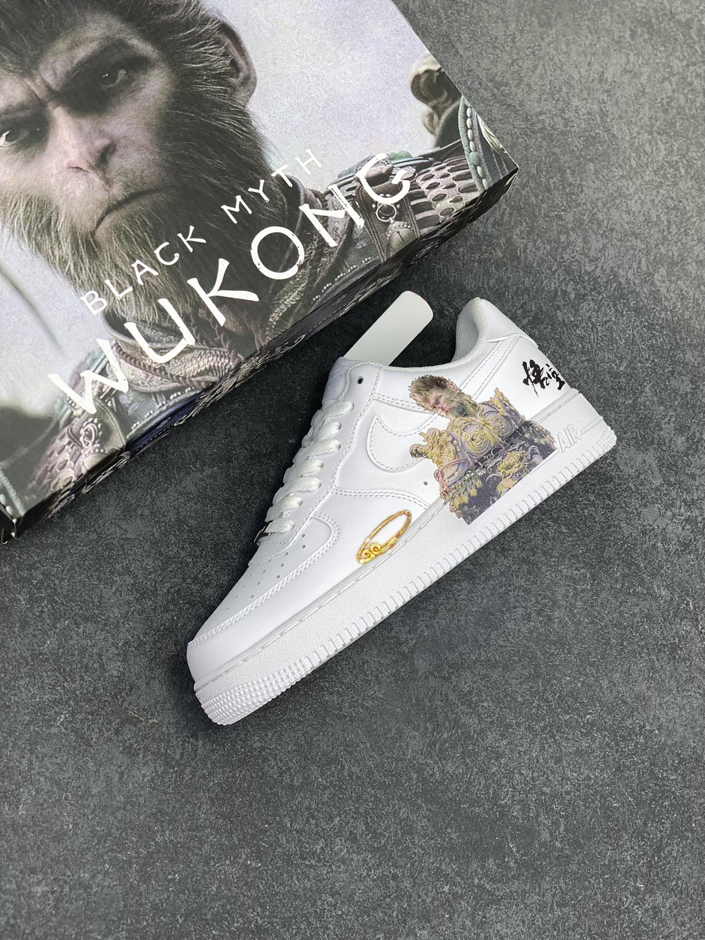 图片[7]-福利特价 Air Force 1 Low 黑神话悟空 原楦头原纸板 打造纯正空军版型专注外贸渠道 全掌内置蜂窝气垫 原盒配件 原厂中底钢印、拉帮完美  货号：CW2288-111 尺码：36 36.5 37.5 38 38.5 39 40 40.5 41 42 42.5 43 44 44.5 45-选品中心