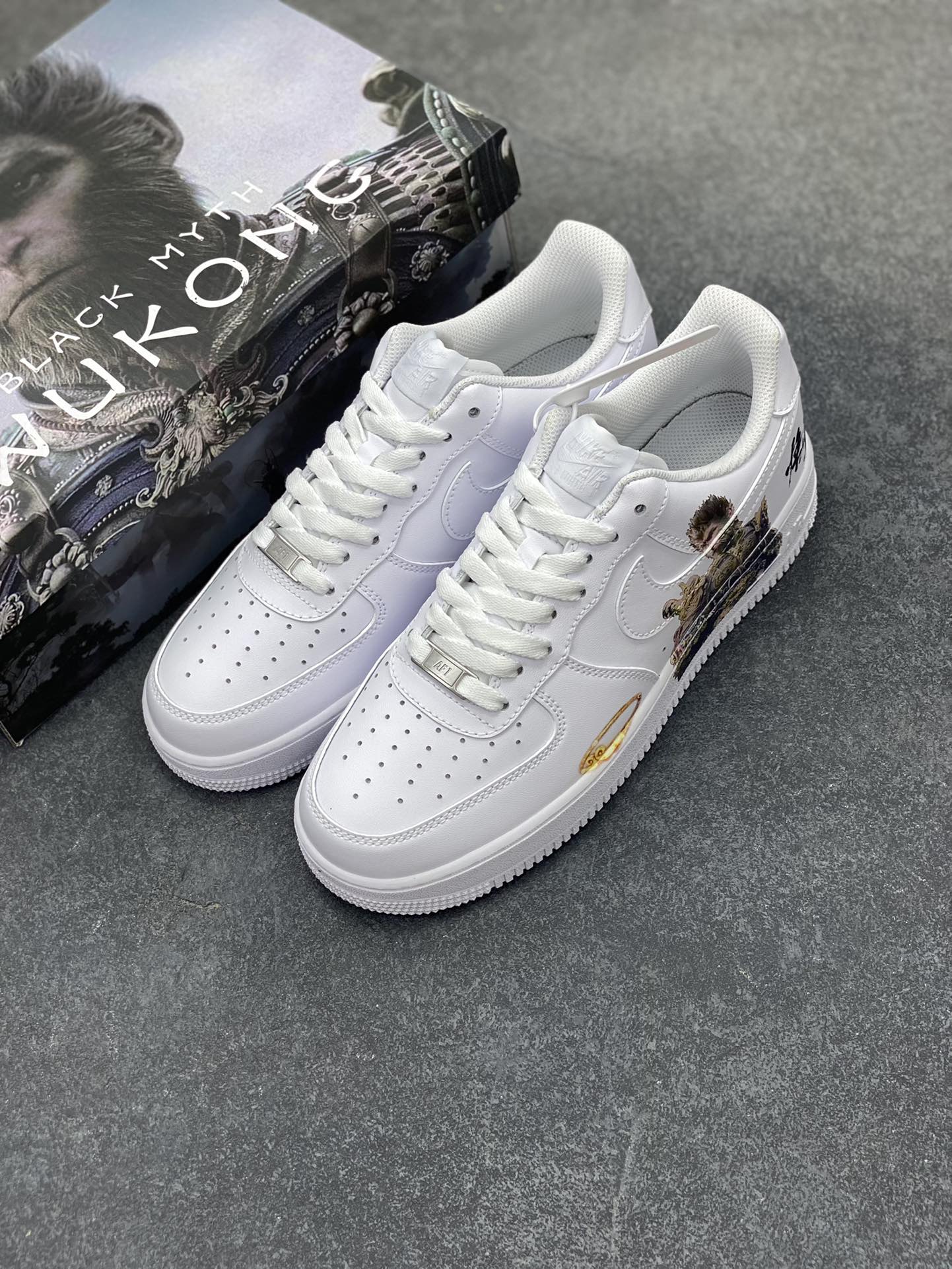 图片[8]-福利特价 Air Force 1 Low 黑神话悟空 原楦头原纸板 打造纯正空军版型专注外贸渠道 全掌内置蜂窝气垫 原盒配件 原厂中底钢印、拉帮完美  货号：CW2288-111 尺码：36 36.5 37.5 38 38.5 39 40 40.5 41 42 42.5 43 44 44.5 45-选品中心